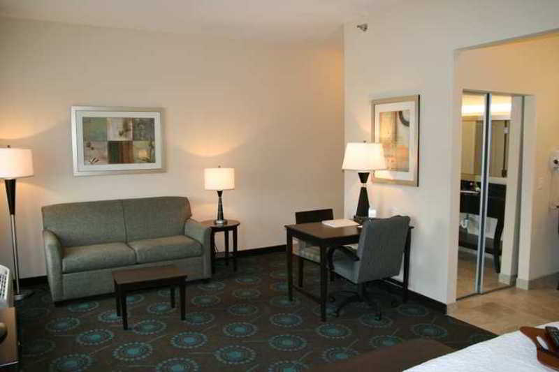 Hampton Inn And Suites St. Cloud Room photo